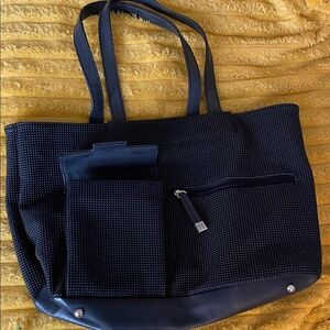 Urban Oxide pebble rubber tote